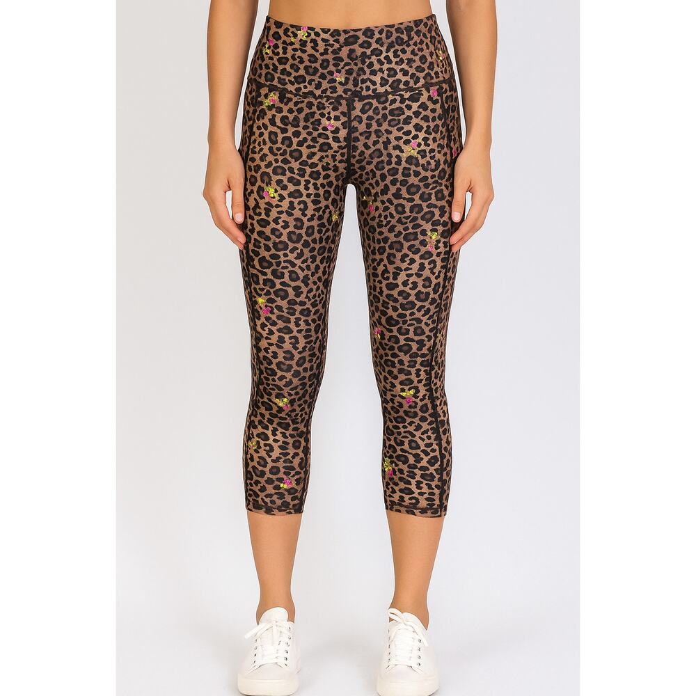 Betsey Johnson 3/4 length leapord floral leggings sz M Stretch comfort EUC